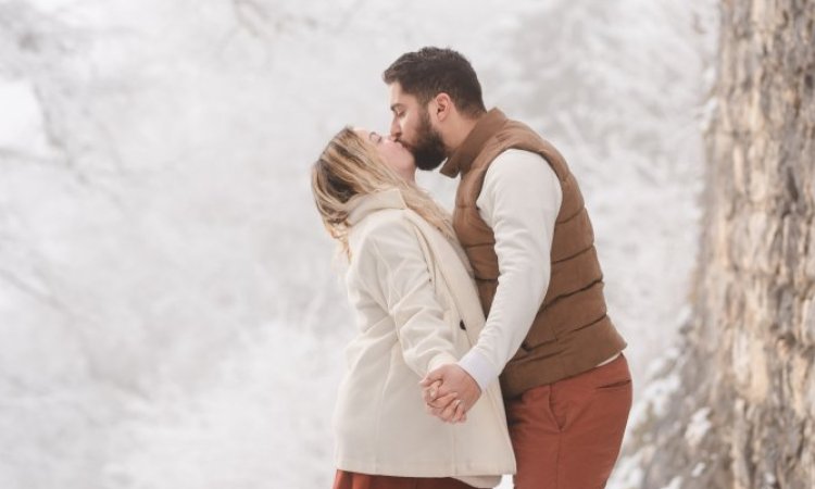 séance photo couple- neige - Ariane Castellan - photographe Savoie - Chambéry - Chartreuse